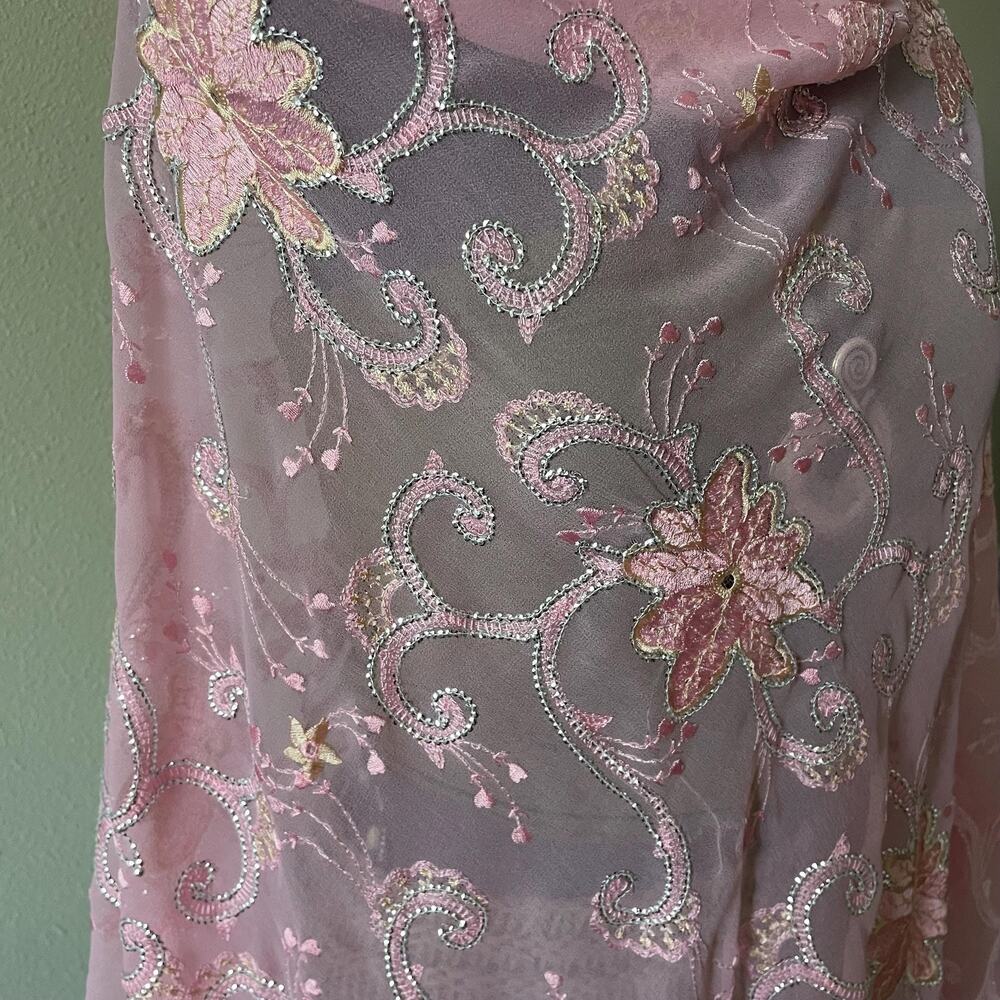 Y2K vintage 2000s pink embroidered beaded scarf shawl wrap floral - Picture 6 of 7